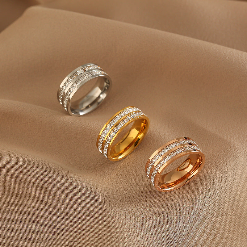 Korean version of high-end light luxury ring stainless steel jewelry female gypsy star design double row full diamond set couple ring