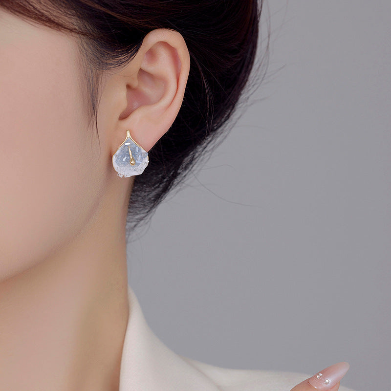 Blue spar calla lily flower stud earrings versatile temperament S925 silver needle celebrity earrings light luxury high-end ear jewelry