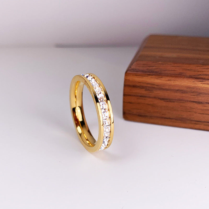 Korean version of high-end light luxury ring stainless steel jewelry female gypsy star design double row full diamond set couple ring