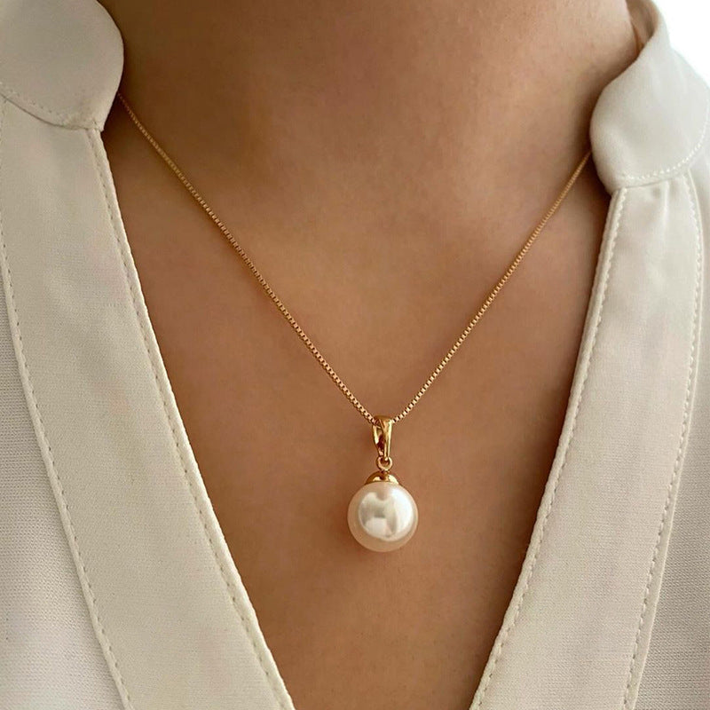 Alloy light luxury niche high-end pearl earrings necklace jewelry fashion pendant chain