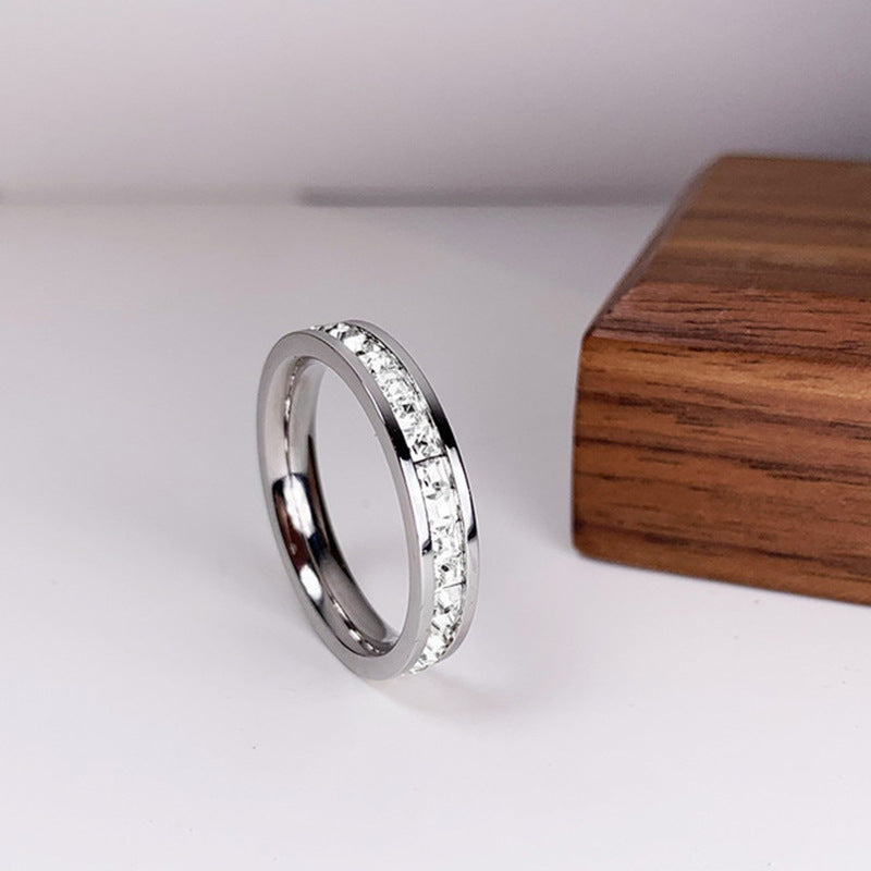 Korean version of high-end light luxury ring stainless steel jewelry female gypsy star design double row full diamond set couple ring
