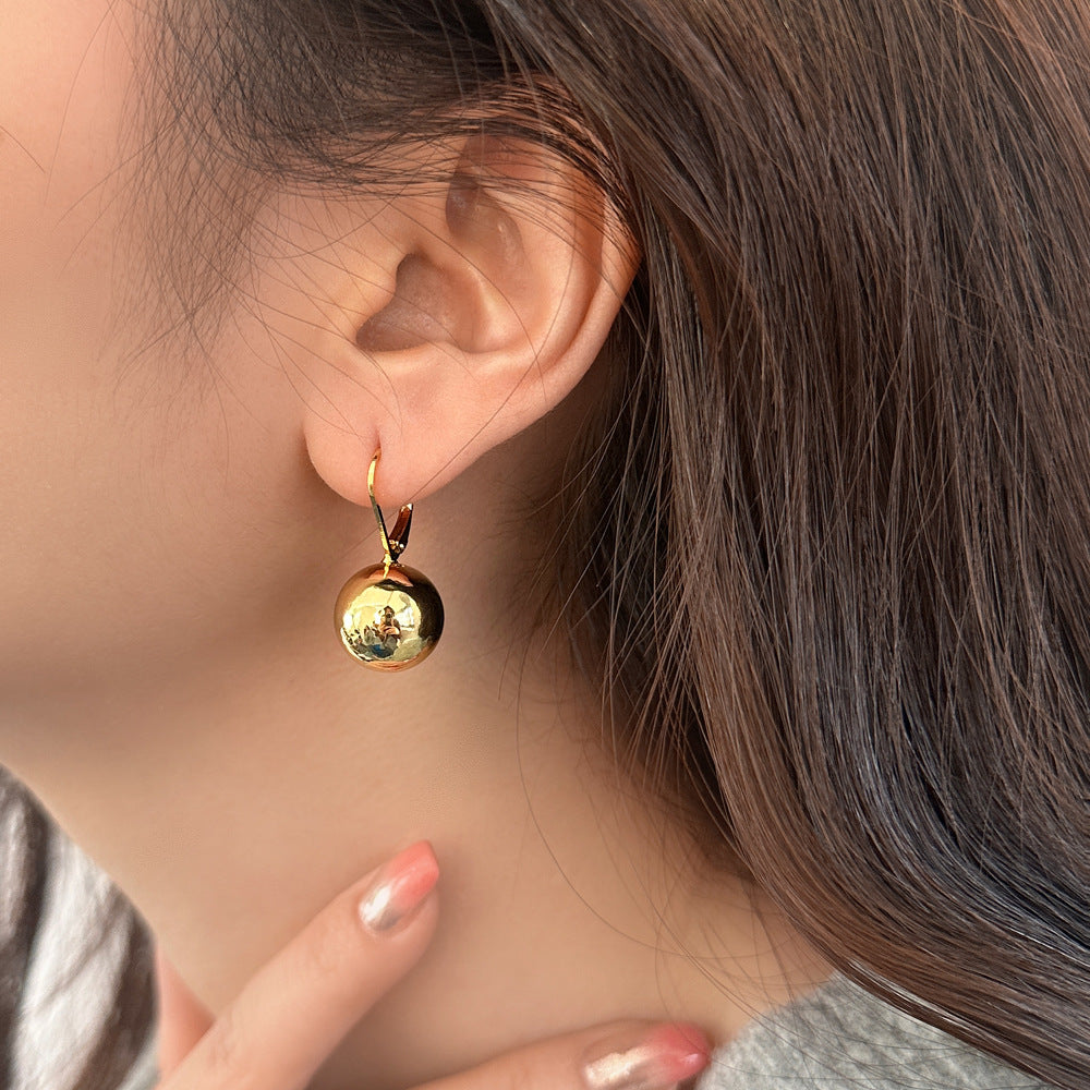 European and American metal ins style earrings, high-end light luxury, Amazon popular earrings, fashionable, simple and exquisite ear jewelry